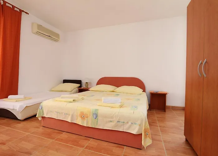 Antoneta Apartmán *